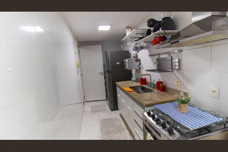 Apartamento à venda com 75m², 2 quartos e 1 vaga Apartamento à venda com 75m², 2 quartos e 1 vagaCozinha