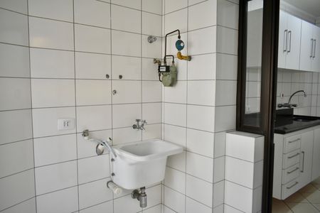 Apartamento à venda com 65m², 2 quartos e 1 vagaÁrea de Serviço