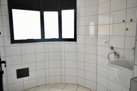 Apartamento à venda com 65m², 2 quartos e 1 vagaÁrea de Serviço