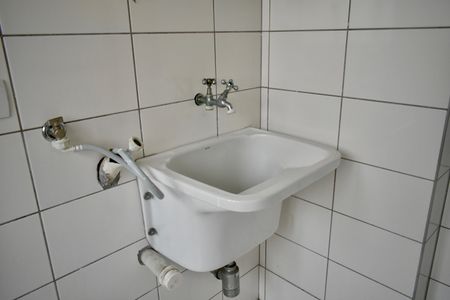 Apartamento à venda com 65m², 2 quartos e 1 vagaÁrea de Serviço