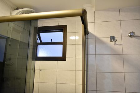 Apartamento à venda com 65m², 2 quartos e 1 vagaBanheiro Social