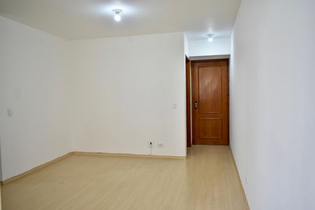 Apartamento à venda com 65m², 2 quartos e 1 vagaSala