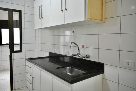 Apartamento à venda com 65m², 2 quartos e 1 vagaCozinha