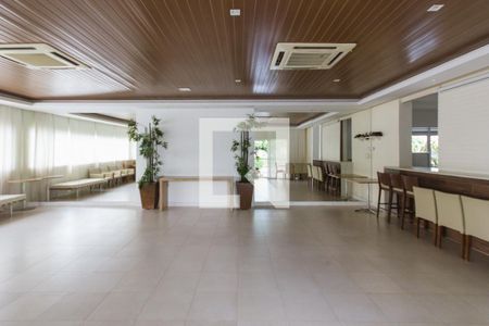 Apartamento para alugar com 64m², 2 quartos e 1 vaga Apartamento para alugar com 64m², 2 quartos e 1 vagaÁrea comum - Salão de festas