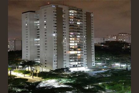 Apartamento à venda com 82m², 2 quartos e 1 vaga