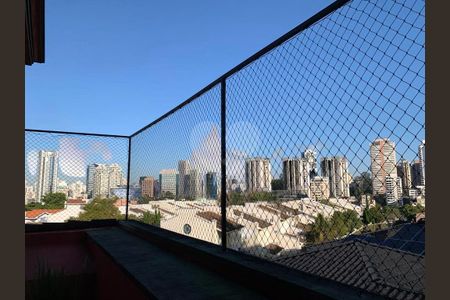 Casa à venda com 450m², 4 quartos e 4 vagas