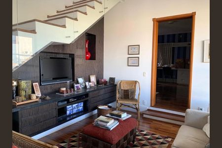 Casa à venda com 450m², 4 quartos e 4 vagas