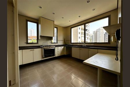 Apartamento à venda com 450m², 4 quartos e 4 vagas
