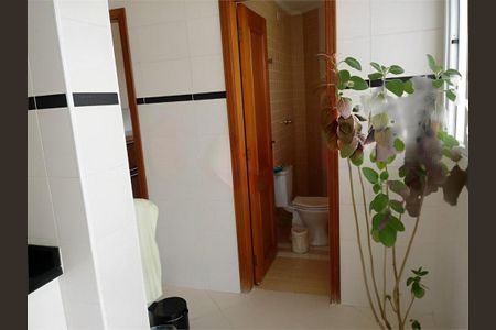 Apartamento à venda com 136m², 3 quartos e 6 vagas