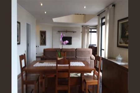 Apartamento à venda com 300m², 5 quartos e 6 vagas