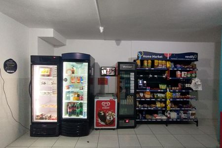 Studio à venda com 38m², 1 quarto e 1 vaga Studio à venda com 38m², 1 quarto e 1 vagaMini mercado