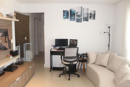 Apartamento à venda com 96m², 3 quartos e 2 vagasSala