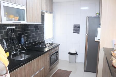 Apartamento à venda com 96m², 3 quartos e 2 vagasCozinha