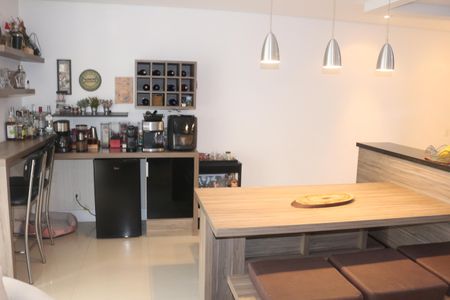 Apartamento à venda com 96m², 3 quartos e 2 vagasSala