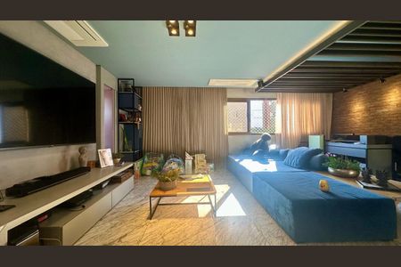 Apartamento à venda com 150m², 4 quartos e 3 vagas Apartamento à venda com 150m², 4 quartos e 3 vagasSala