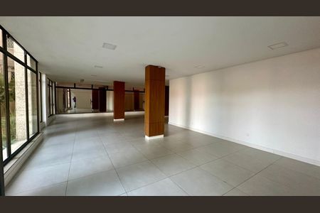 Apartamento à venda com 150m², 4 quartos e 3 vagas Apartamento à venda com 150m², 4 quartos e 3 vagasÁrea comum