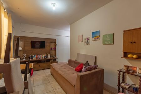 Apartamento para alugar com 47m², 2 quartos e sem vagaSala