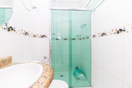 Casa à venda com 111m², 2 quartos e 5 vagas Casa à venda com 111m², 2 quartos e 5 vagasBanheiro Social