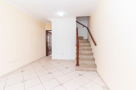 Casa à venda com 111m², 2 quartos e 5 vagas Casa à venda com 111m², 2 quartos e 5 vagasSala