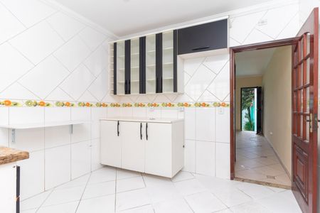 Casa à venda com 111m², 2 quartos e 5 vagas Casa à venda com 111m², 2 quartos e 5 vagasCozinha