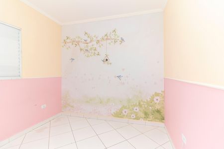 Casa à venda com 111m², 2 quartos e 5 vagas Casa à venda com 111m², 2 quartos e 5 vagasQuarto 2