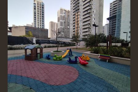 Apartamento à venda com 93m², 2 quartos e 2 vagasÁrea comum - Playground