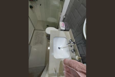 Apartamento à venda com 93m², 2 quartos e 2 vagasBanheiro