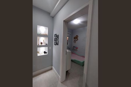 Apartamento à venda com 93m², 2 quartos e 2 vagasCorredor