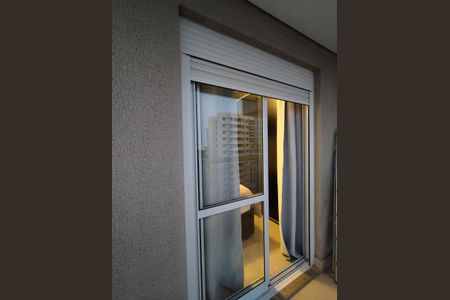 Apartamento à venda com 93m², 2 quartos e 2 vagasVaranda da Suíte 1