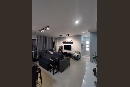 Apartamento à venda com 93m², 2 quartos e 2 vagasSala