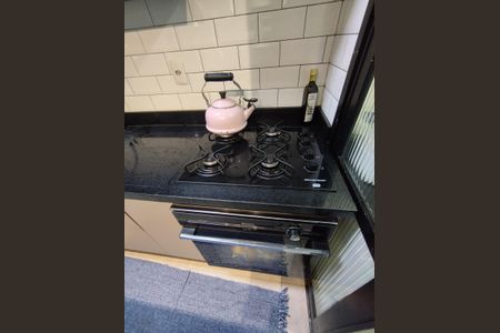 Apartamento à venda com 93m², 2 quartos e 2 vagasCozinha