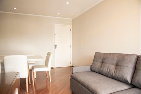 Apartamento à venda com 68m², 2 quartos e 2 vagasSala