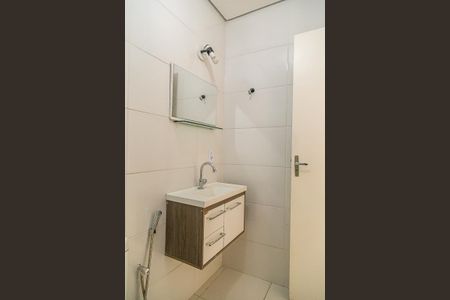 Casa à venda com 115m², 2 quartos e 1 vaga Casa à venda com 115m², 2 quartos e 1 vagaBanheiro Social