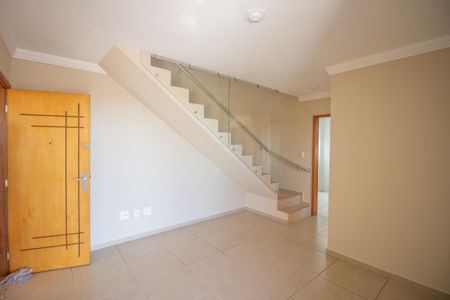 Apartamento à venda com 109m², 2 quartos e 2 vagasSala