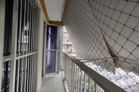 Apartamento à venda com 70m², 3 quartos e 1 vaga Apartamento à venda com 70m², 3 quartos e 1 vagaVaranda da Sala