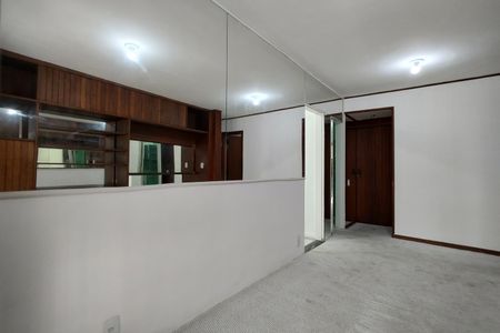 Apartamento à venda com 70m², 3 quartos e 1 vaga Apartamento à venda com 70m², 3 quartos e 1 vagaSala