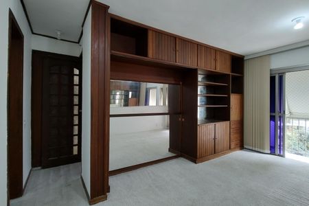 Apartamento à venda com 70m², 3 quartos e 1 vaga Apartamento à venda com 70m², 3 quartos e 1 vagaSala