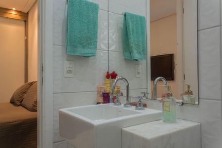 Apartamento à venda com 92m², 2 quartos e 2 vagasBanheiro da Suíte 1