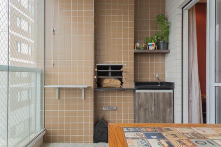 Apartamento à venda com 92m², 2 quartos e 2 vagasVaranda