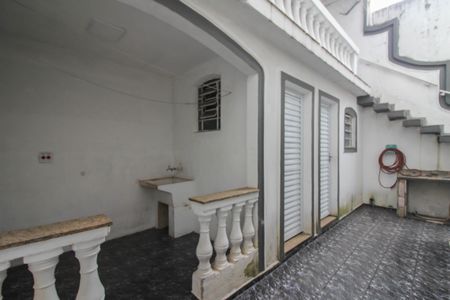 Casa à venda com 200m², 3 quartos e 3 vagas Casa à venda com 200m², 3 quartos e 3 vagasArea Externa
