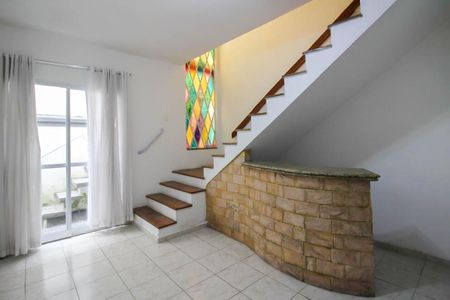 Casa à venda com 200m², 3 quartos e 3 vagas Casa à venda com 200m², 3 quartos e 3 vagasSala de Jantar