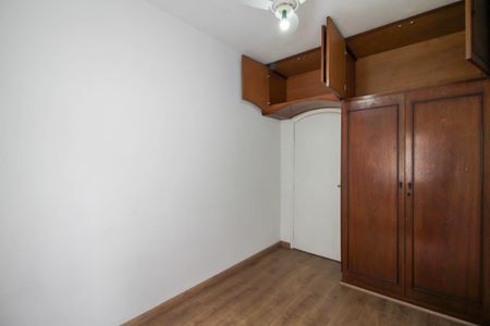 Casa à venda com 200m², 3 quartos e 3 vagas Casa à venda com 200m², 3 quartos e 3 vagasQuarto 3