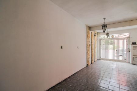 Casa à venda com 200m², 3 quartos e 3 vagas Casa à venda com 200m², 3 quartos e 3 vagasGaragem