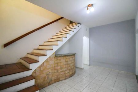 Casa à venda com 200m², 3 quartos e 3 vagas Casa à venda com 200m², 3 quartos e 3 vagasSala de Jantar