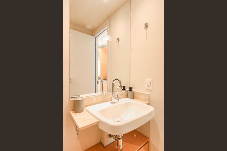 Studio para alugar com 23m², 1 quarto e 1 vaga Studio para alugar com 23m², 1 quarto e 1 vagaBanheiro Social