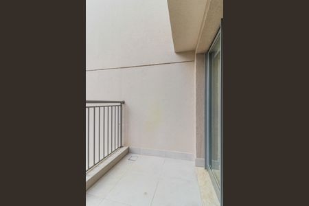 Studio para alugar com 23m², 1 quarto e 1 vaga Studio para alugar com 23m², 1 quarto e 1 vagaVaranda