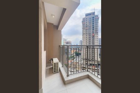 Studio para alugar com 23m², 1 quarto e 1 vaga Studio para alugar com 23m², 1 quarto e 1 vagaVaranda