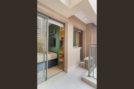 Studio para alugar com 23m², 1 quarto e 1 vaga Studio para alugar com 23m², 1 quarto e 1 vagaVaranda