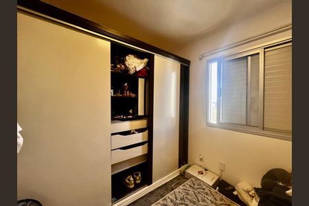 Apartamento à venda com 68m², 3 quartos e 1 vagaQuarto 2