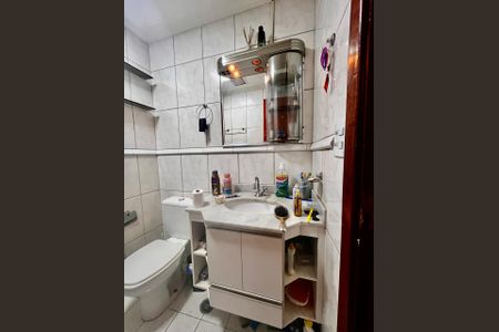 Apartamento à venda com 68m², 3 quartos e 1 vagaBanheiro Social